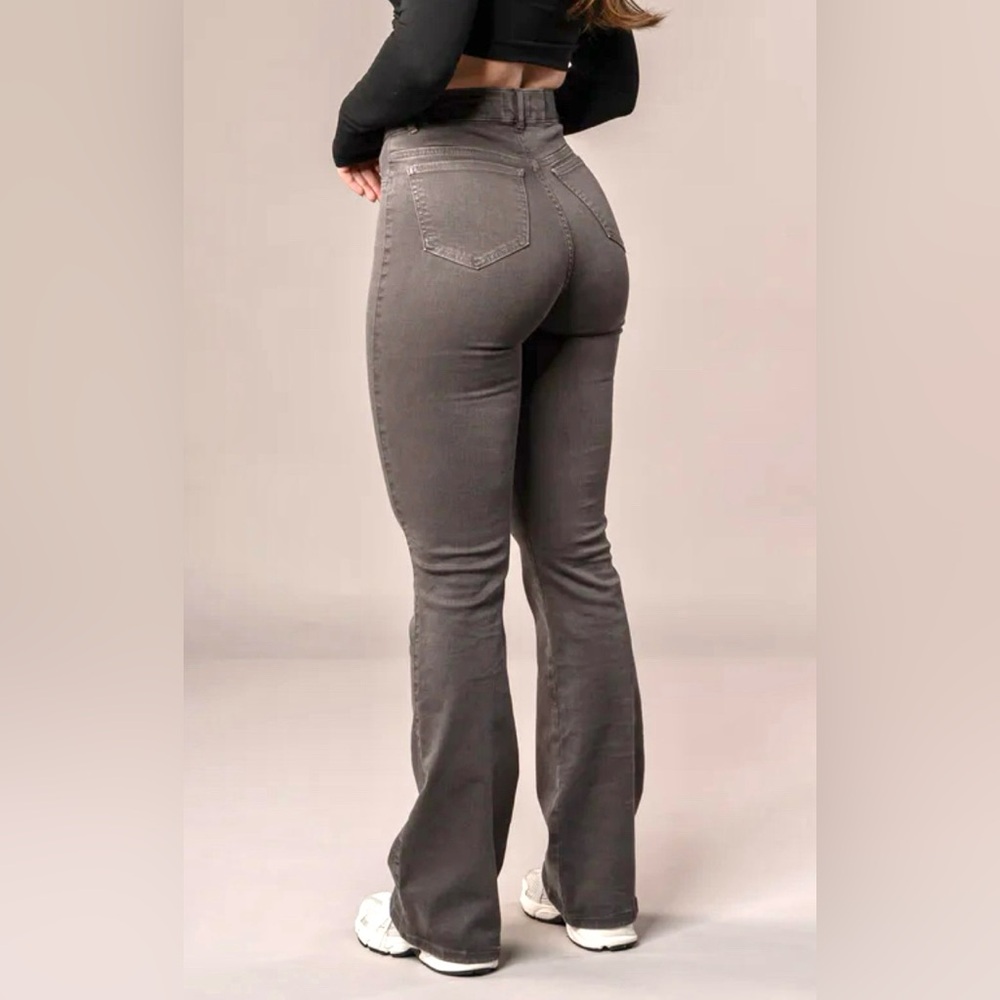 Fitjeans - Picture 4 of 9